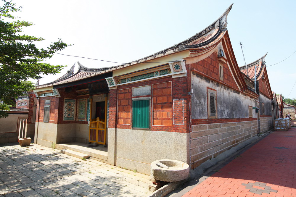 黃廷參三落大厝